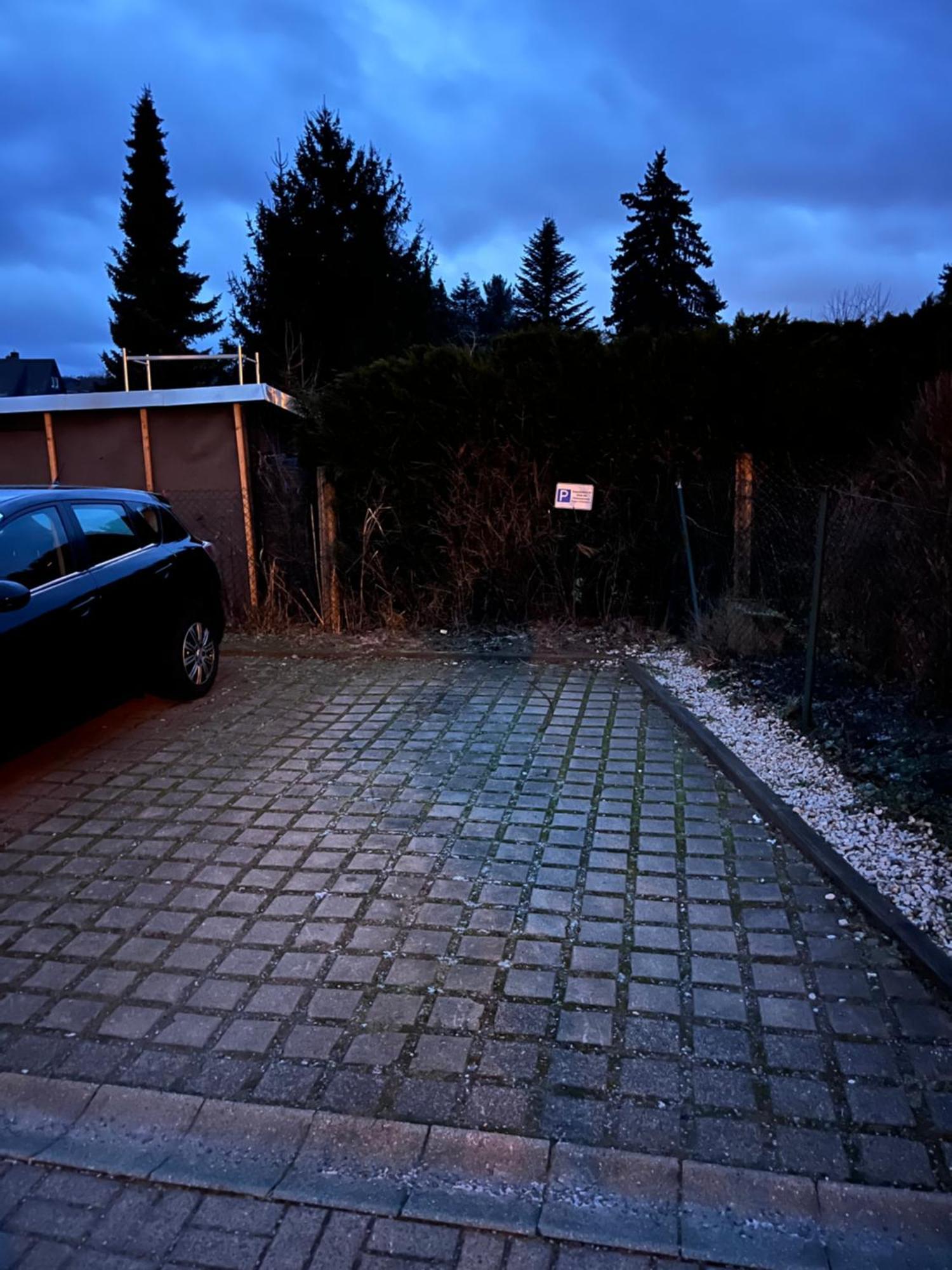 Fewo "Rabennest " Gemuetliche Wohnung Nahe Rabensteinklinikum - Kein Separates Schlafzimmer, Studiowohnung Хемниц Экстерьер фото